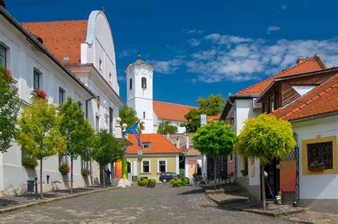 The Top 10 Things To See And Do In Szentendre,。